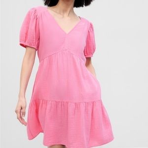 Gap Pink gauze crinkle tier dress